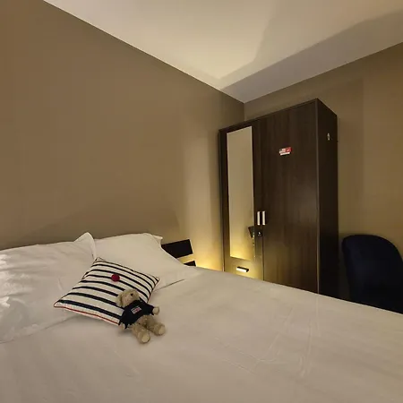 Le Sea's Centre Historique *